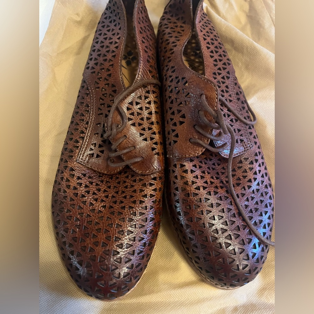 Brown Perforated Leather Lace-Up Shoes